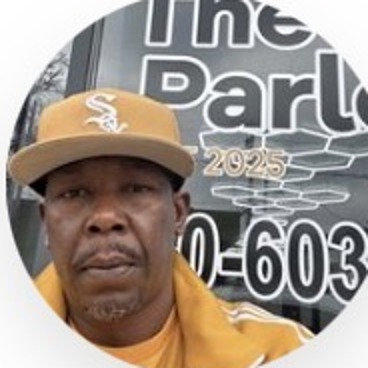 Donnell, barber at The Parlor